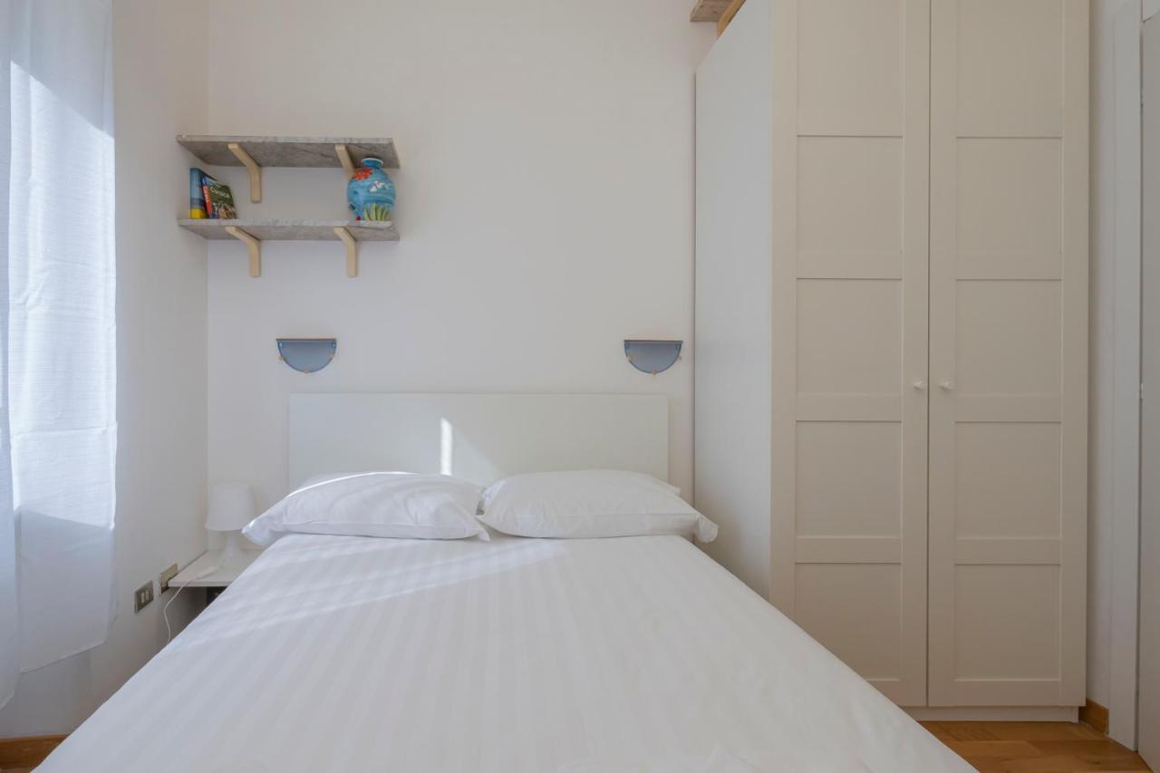 Luxury Flat Between Navigli And Duomo - Sambuco Мілан Екстер'єр фото